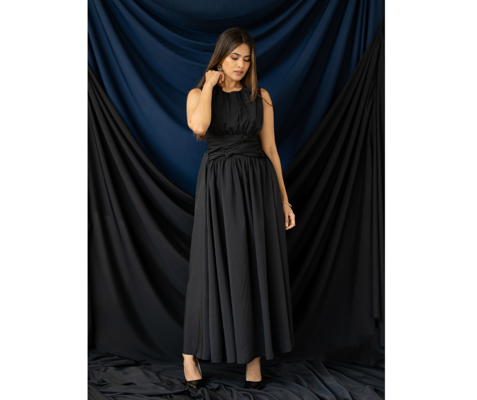 Front Knot Maxi Dress - Black