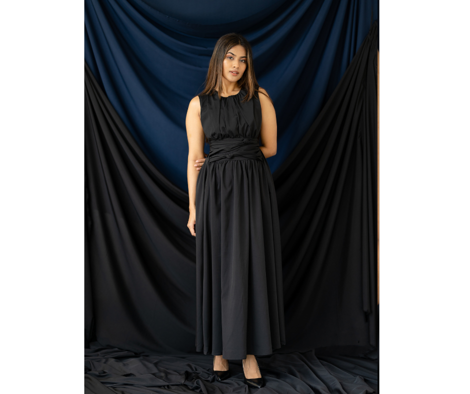 Front Knot Maxi Dress - Black