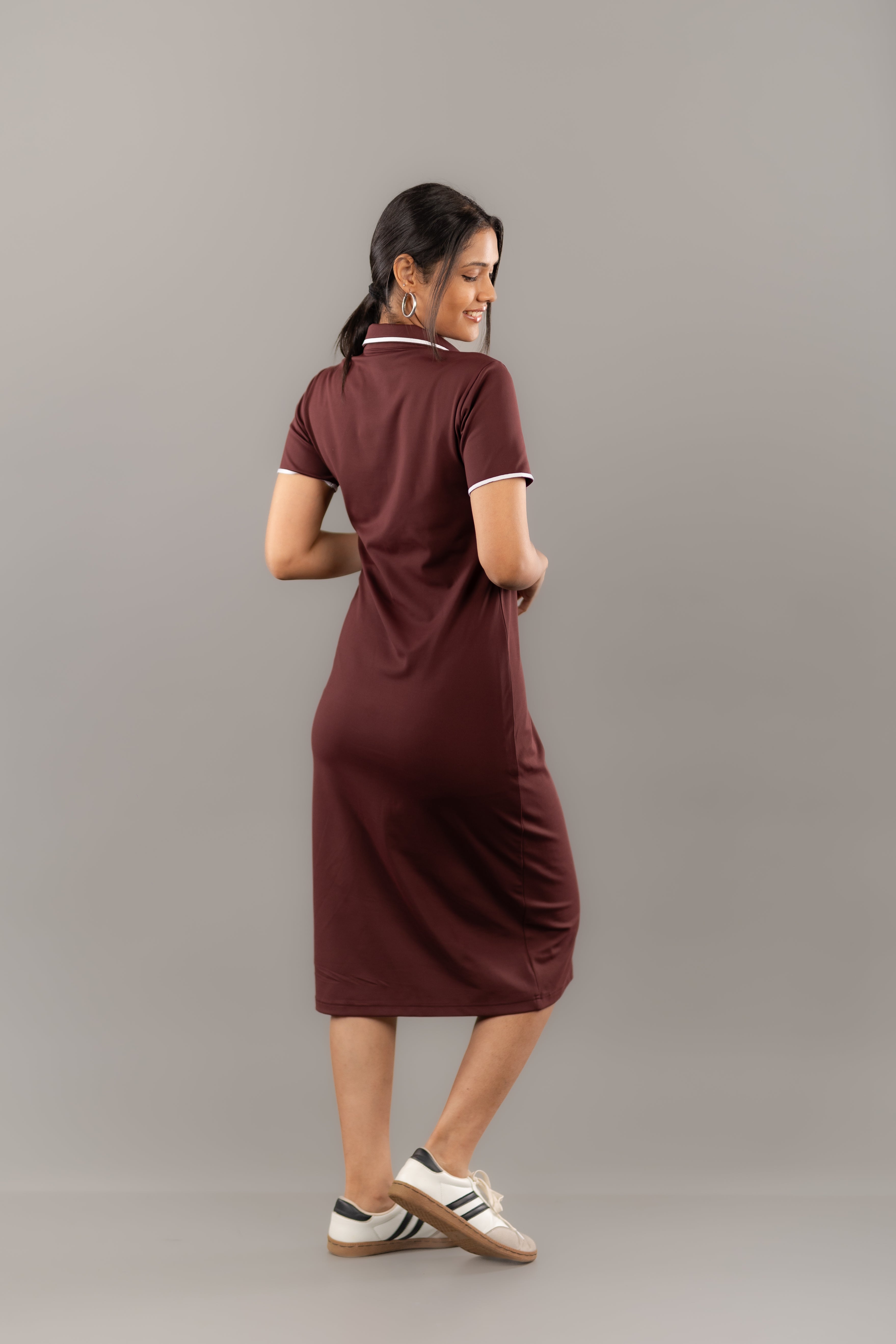 Maroon Contrast Trim Polo Collar Knit Midi