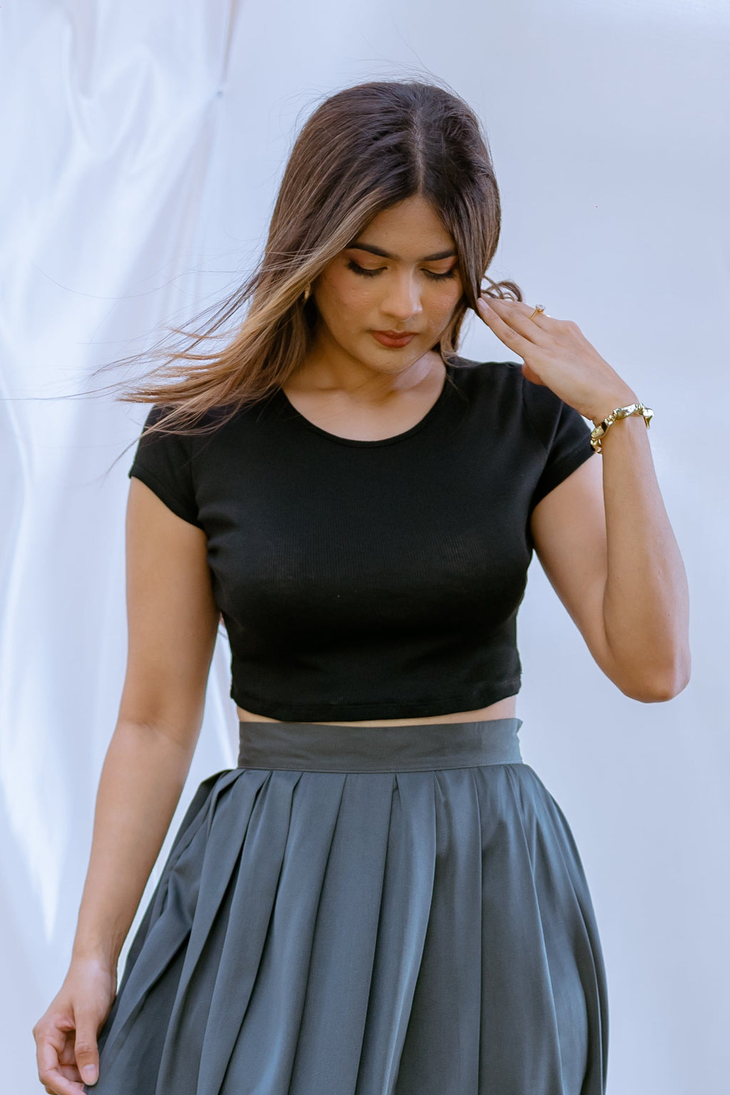 Cap Sleeve Fitted Crop Top- Black
